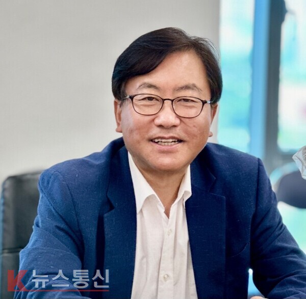 (주)씨엔원 정재학 대표이사